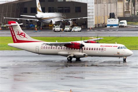 9I832 (LLR832) Alliance Air Flight Tracking and History 13.